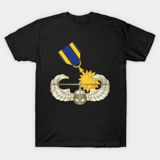 Combat Air Assault - Vietnam w Air Medal V1 wo Txt T-Shirt